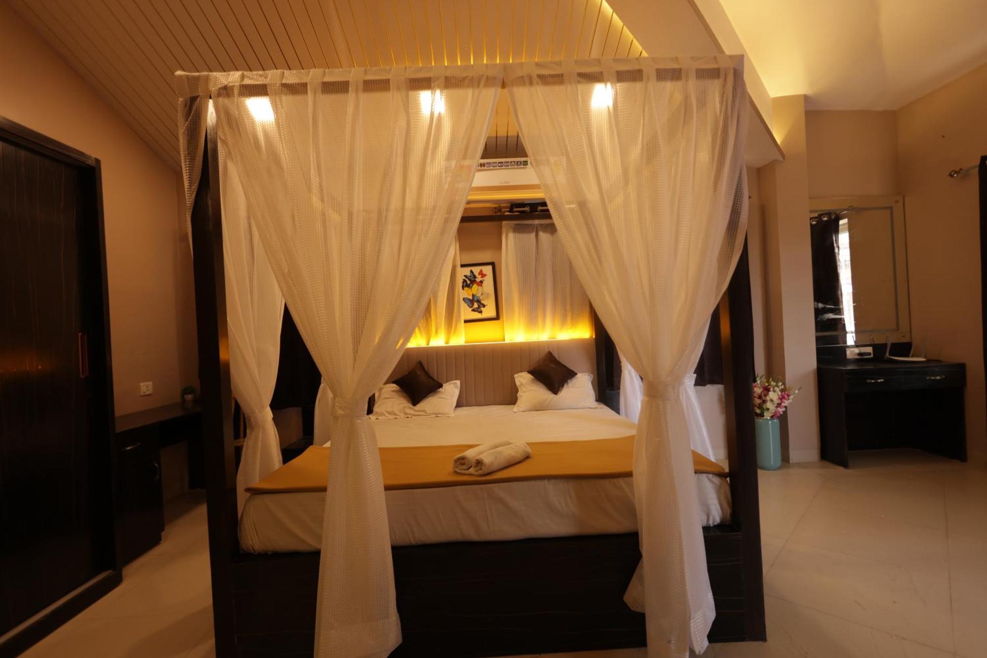 Lavender Heights 3bhk With Pool And Gazebo * Lonavala