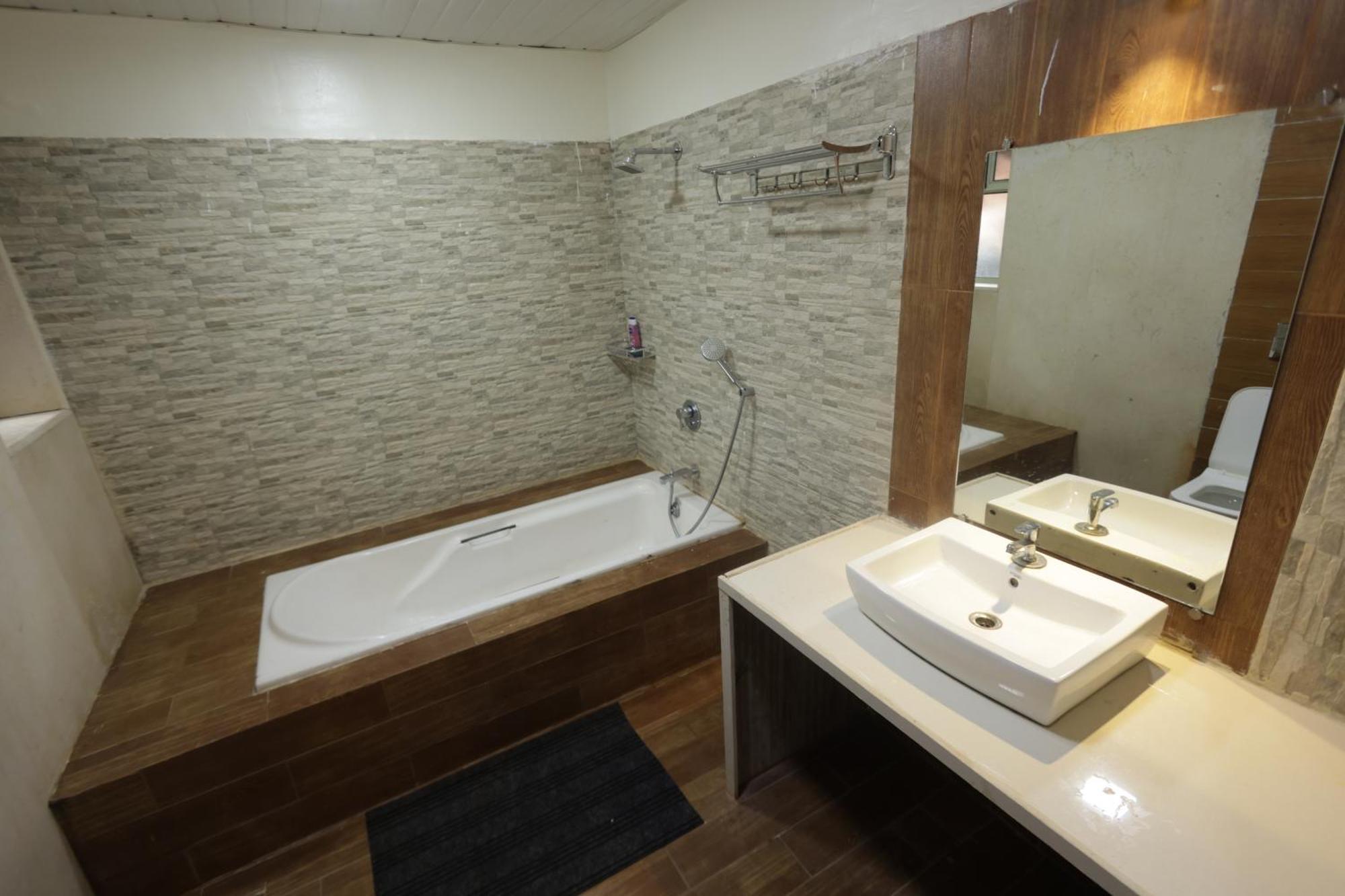 Lavender Heights 3bhk With Pool And Gazebo * Lonavala